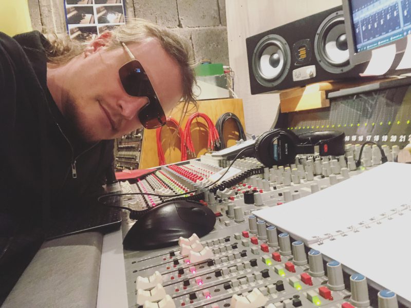 Studioarbeit: Bei einer Session im Studio von Nikolaus Recordings. (Bild: Privat)